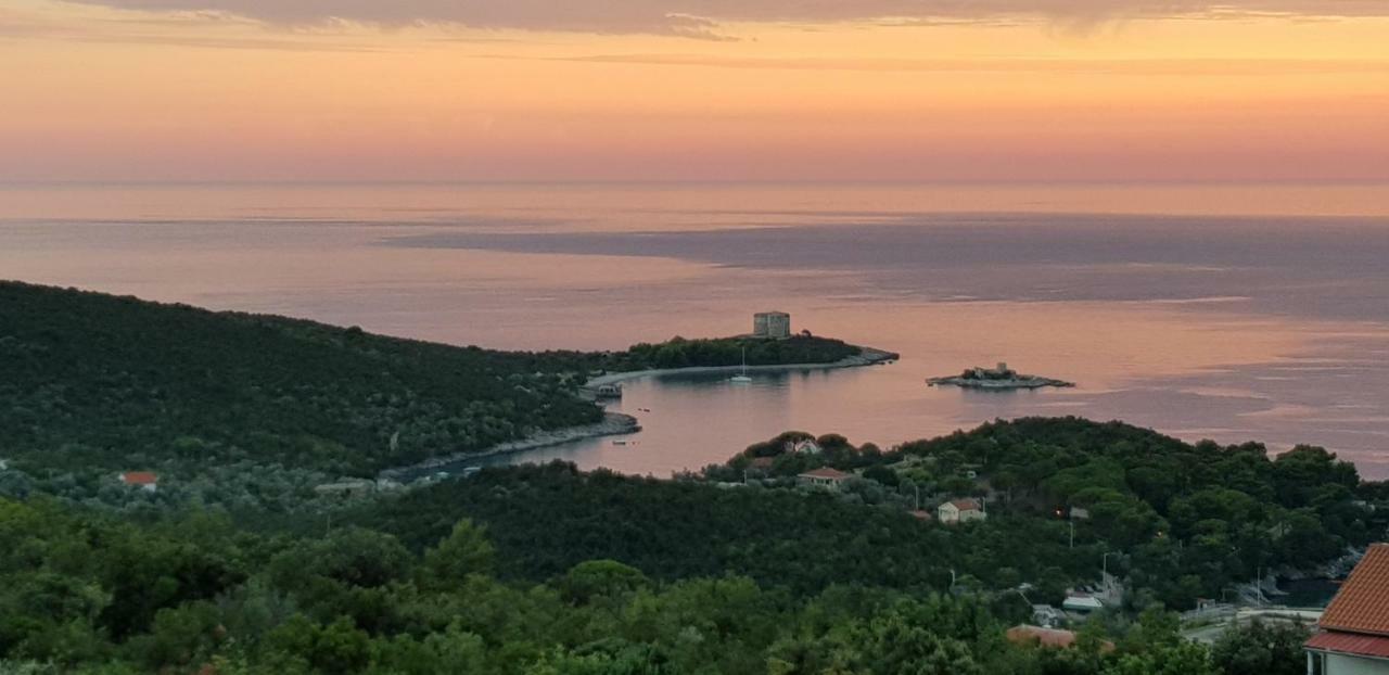 Apartmani Lazarevic Luštica Esterno foto